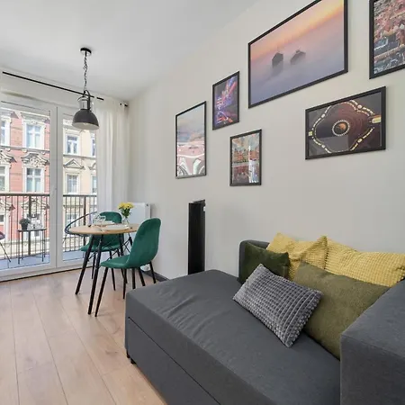 Cozy Nadodrze For 3 Guests With Balcony By Renters