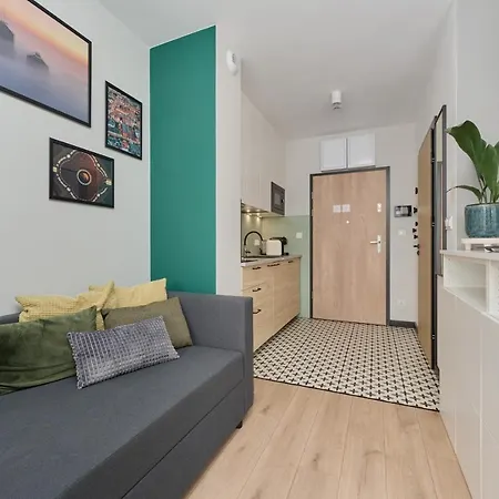 Апартаменти Cozy Nadodrze For 3 Guests With Balcony By Renters *